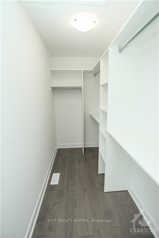 783 WALTON Street photo 18