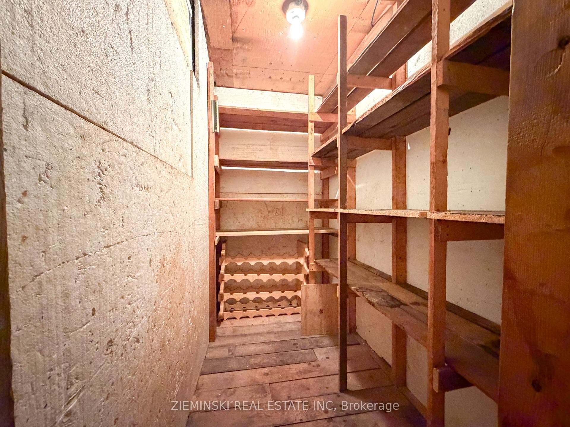 105 New Circle Place photo 22