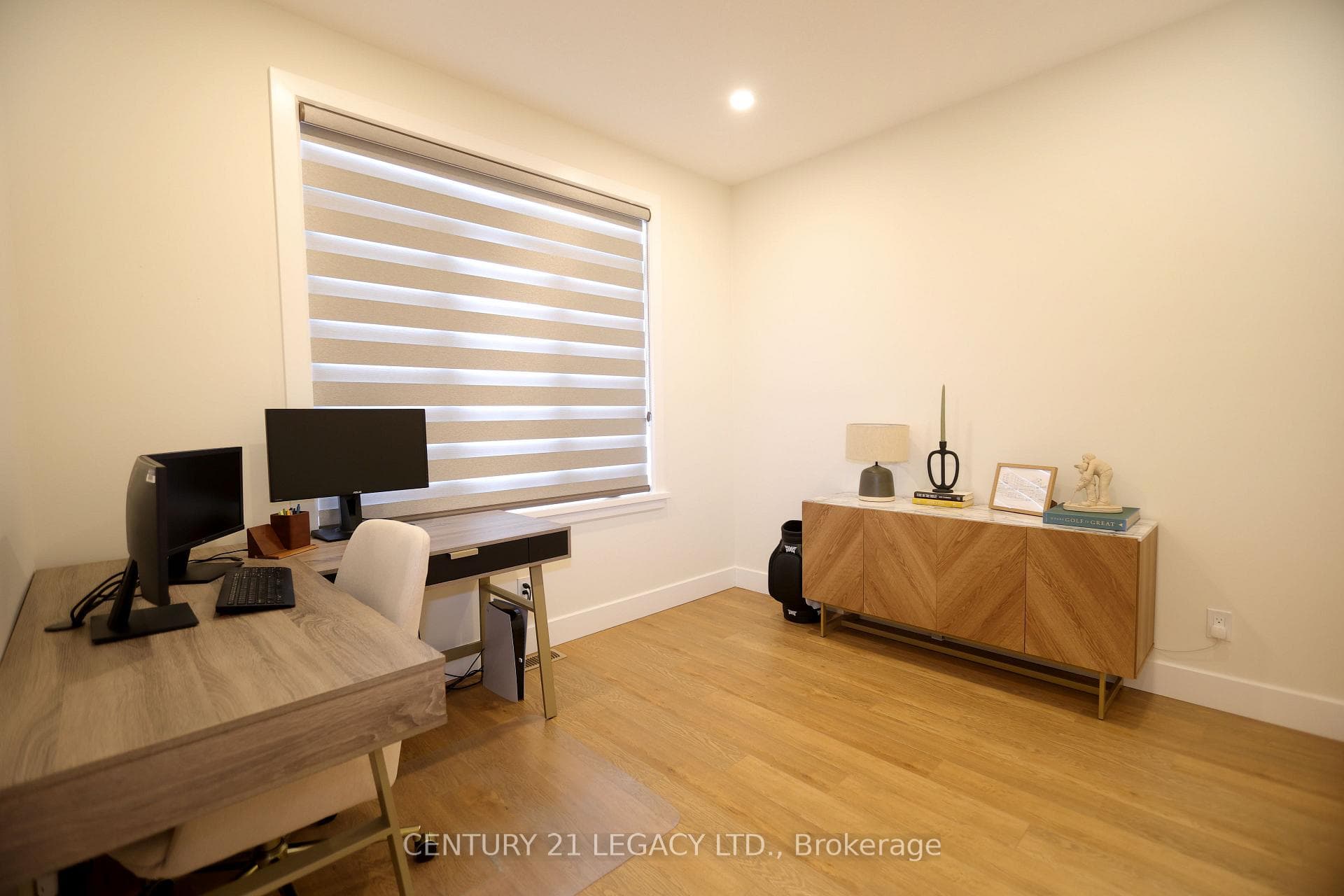 675 Winchester Avenue photo 25