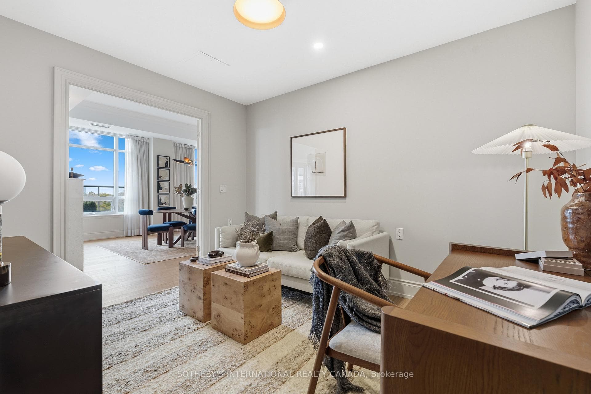 1717 Avenue Road Unit LPH3 photo 6