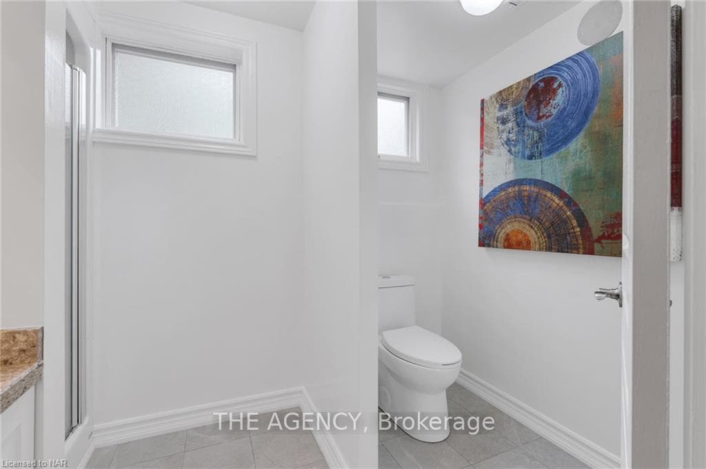 26 LA SALLE Drive photo 21
