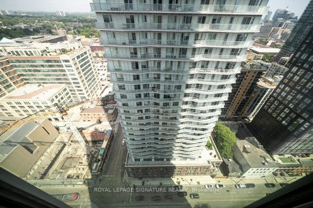 252 Church Street Unit 2807 photo 24