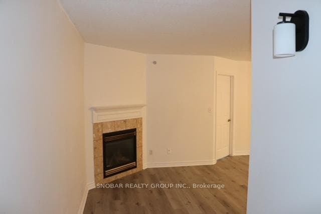 1450 Bishops Gate Unit 102 photo 3