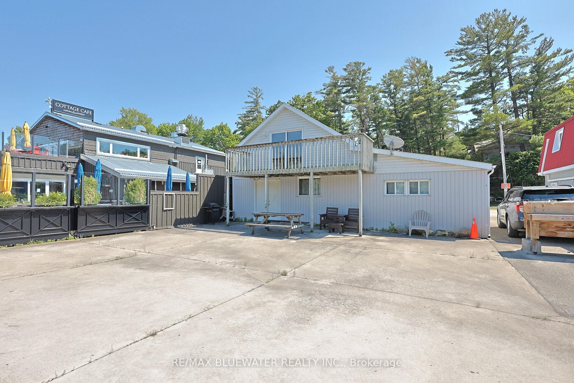 75 River Road photo 26