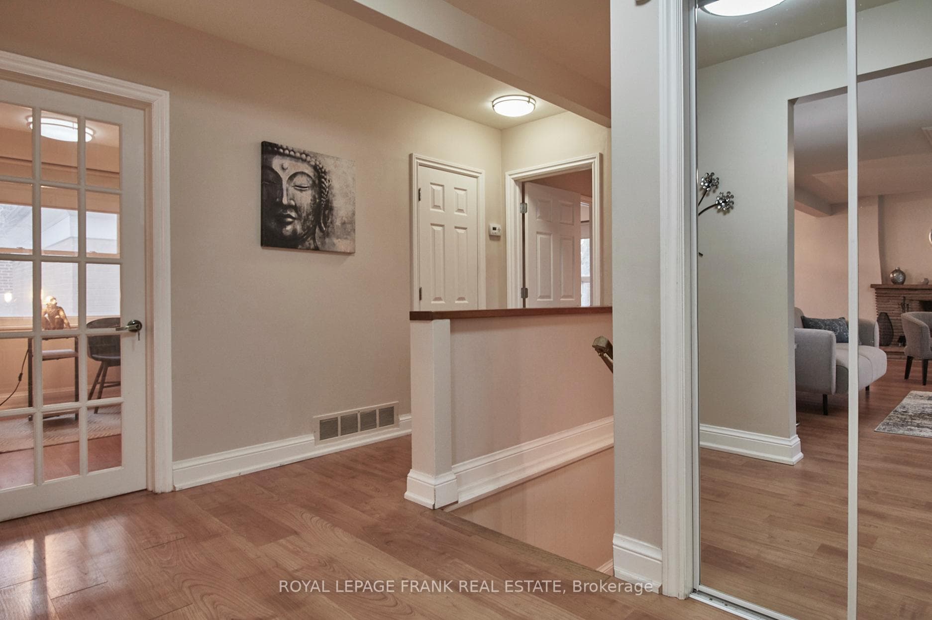 11 Codsell Avenue photo 5