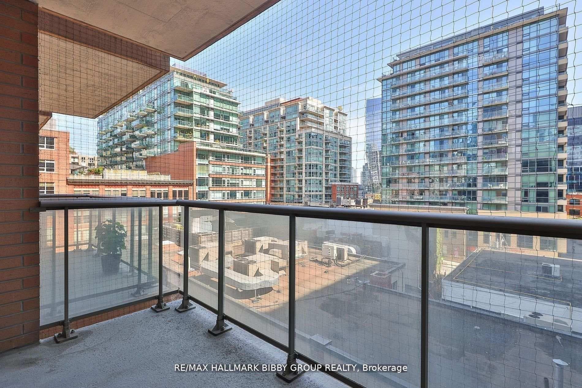 159 Frederick Street Unit 601 photo 28