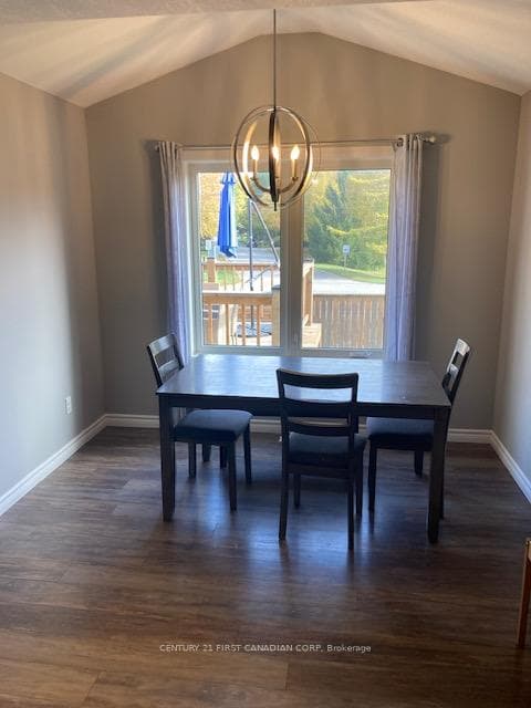 226 Emery Street photo 11