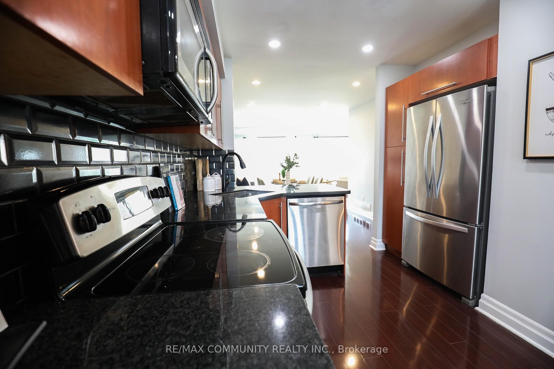 3 Durness Avenue photo 3