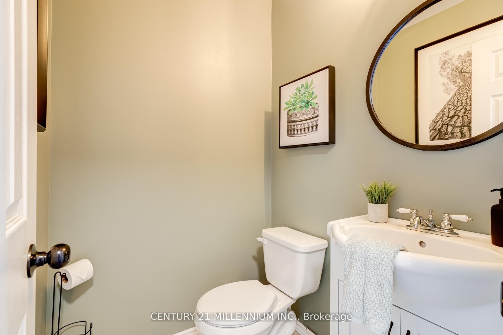 327 Perry Road photo 17
