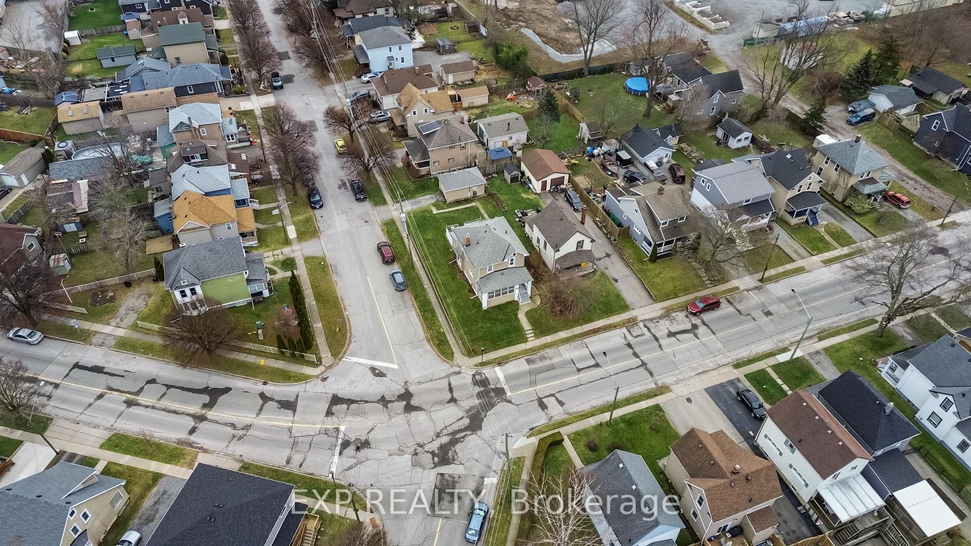 100 Ross Street photo 23