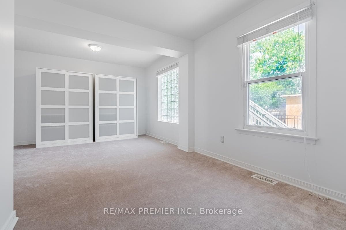 58 Joseph Street Unit Main photo 16