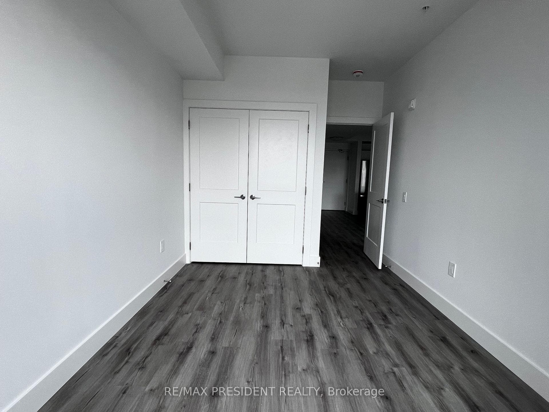 4 Kimberly Lane Unit 206 photo 8