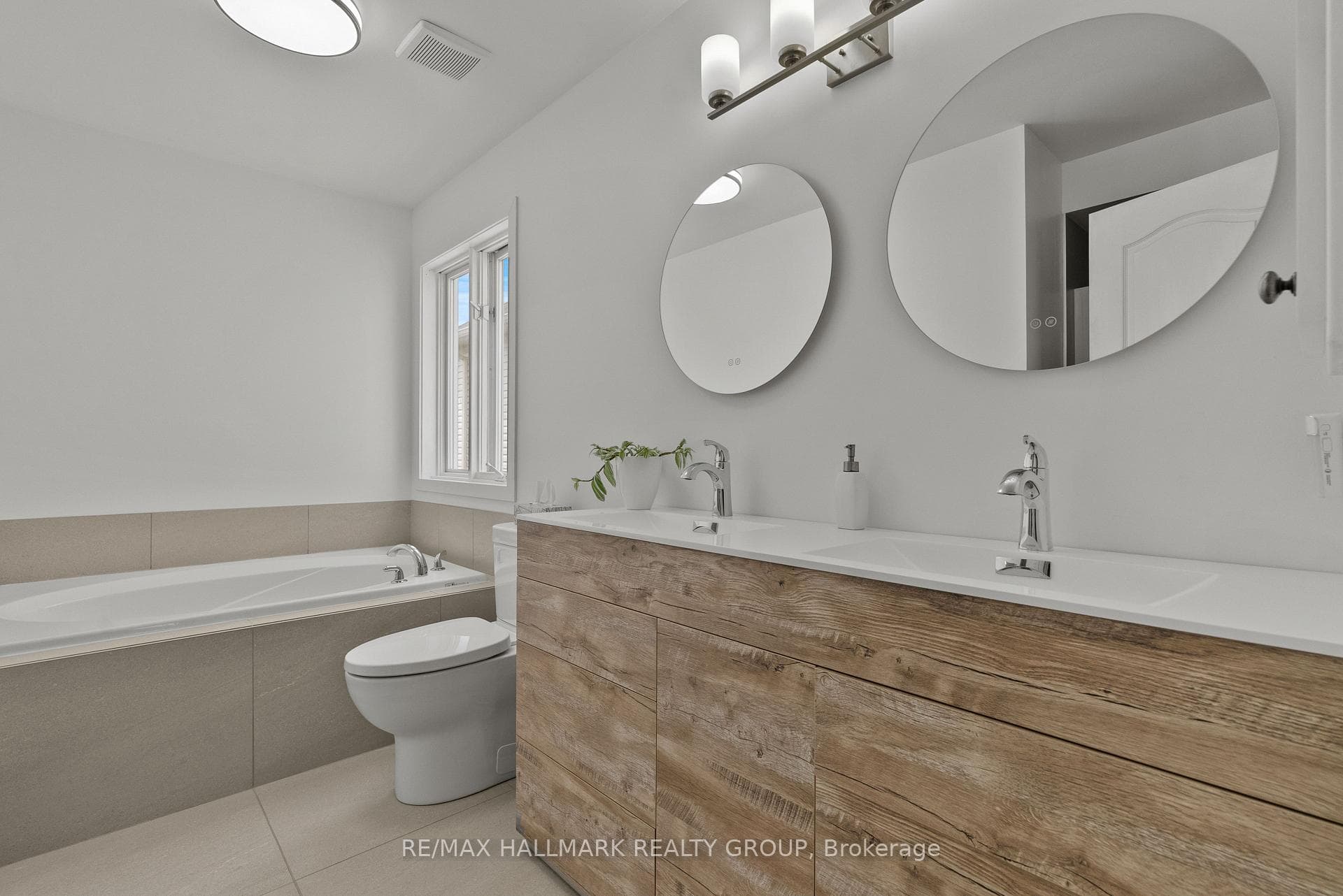65 Alameda Way photo 21