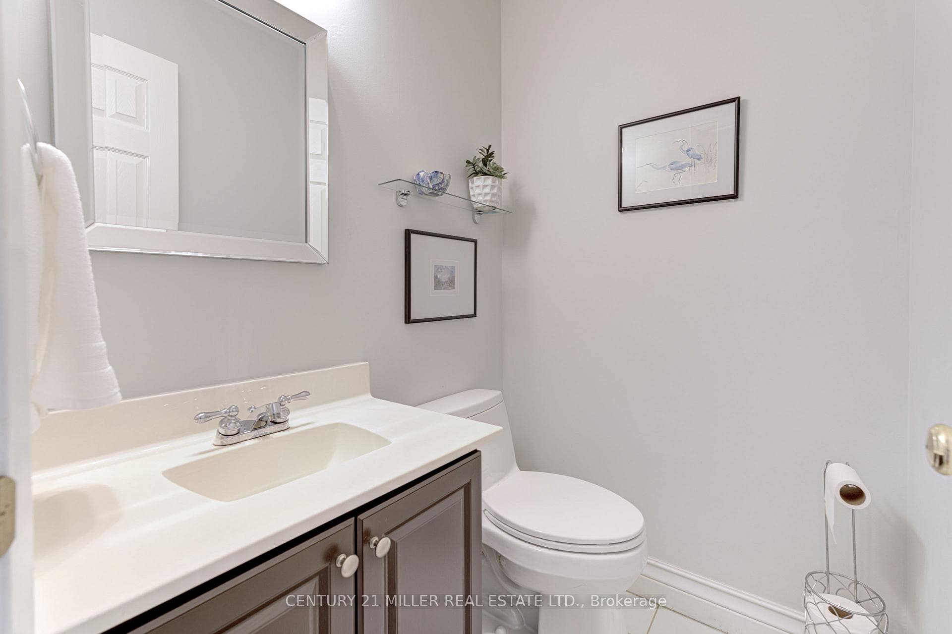 1560 Kerns Road Unit 5 photo 14