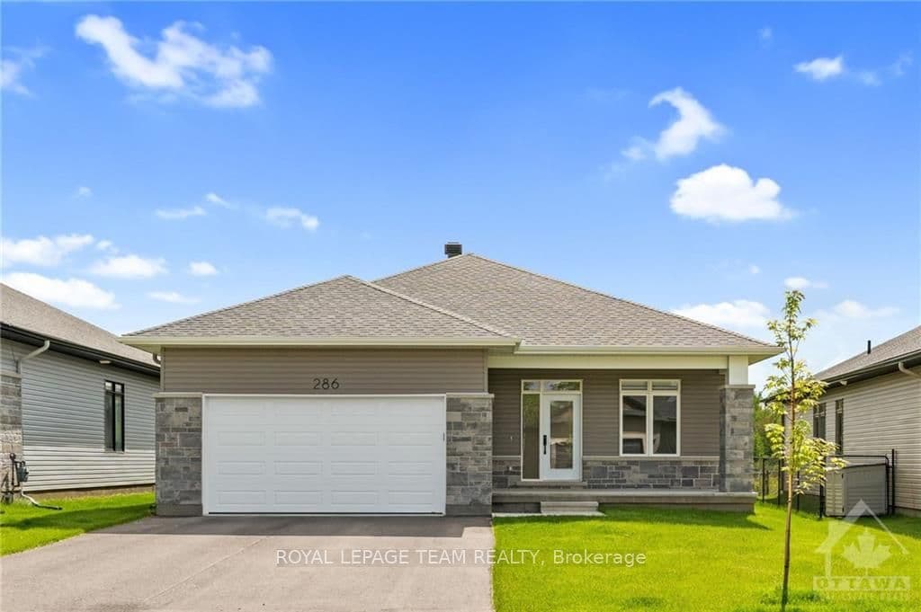 286 WOOD Avenue photo 1