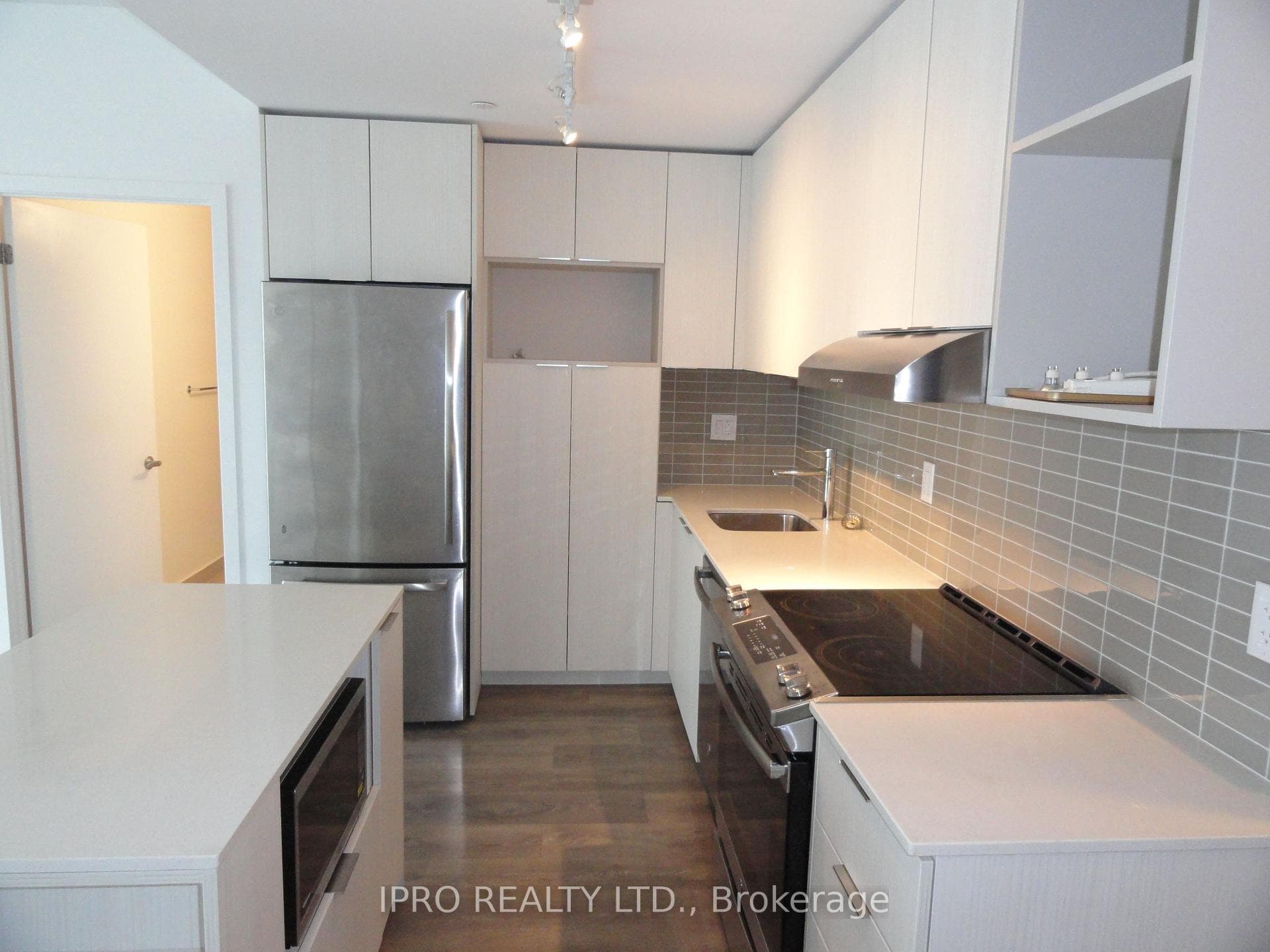 2520 Eglinton Avenue Unit #803 photo 13