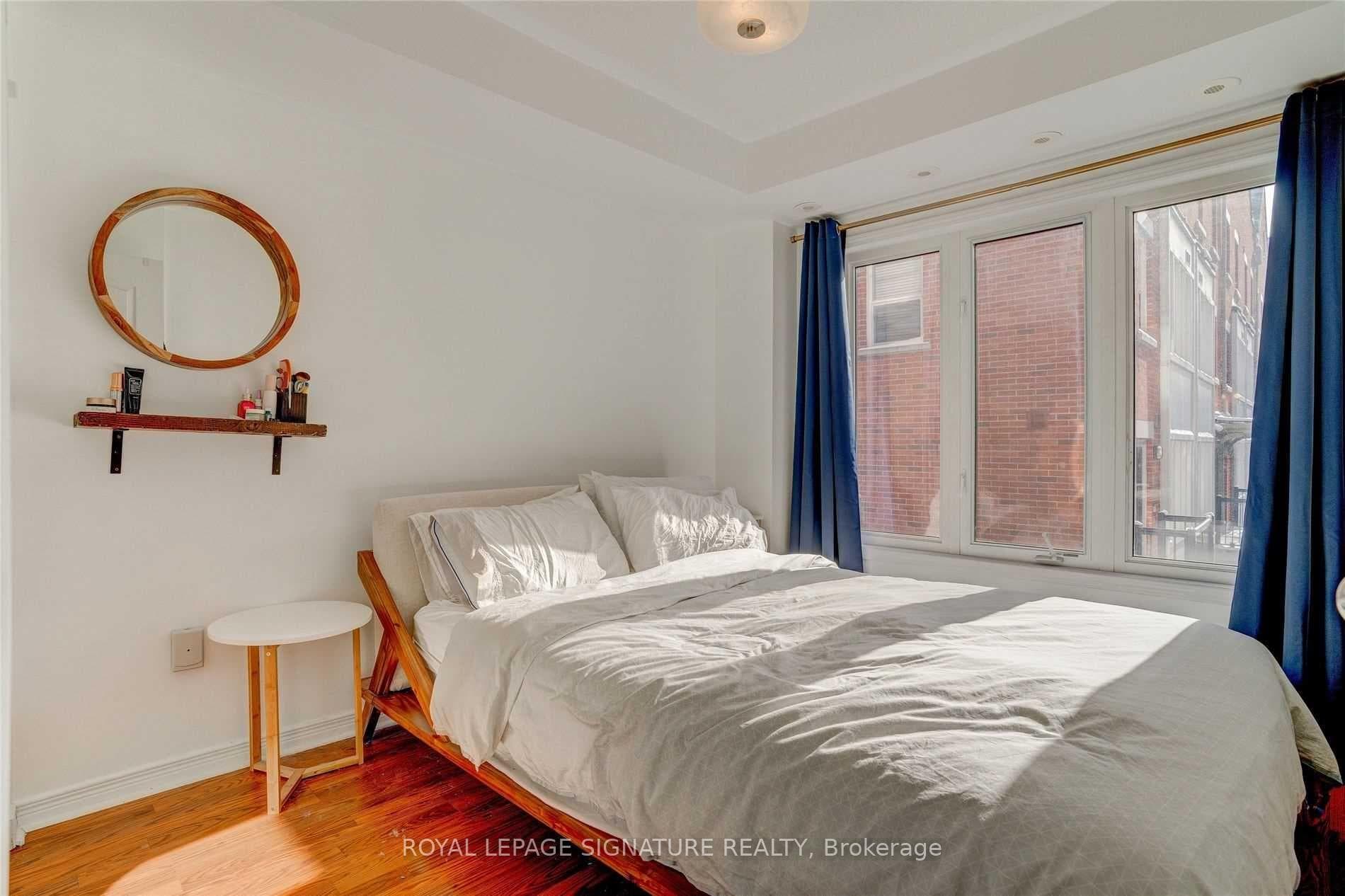 817 Dundas Street Unit 5 photo 8