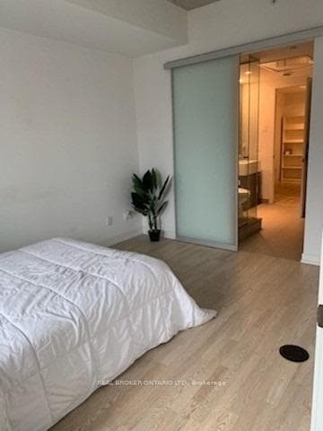 560 King Street Unit 709 photo 6