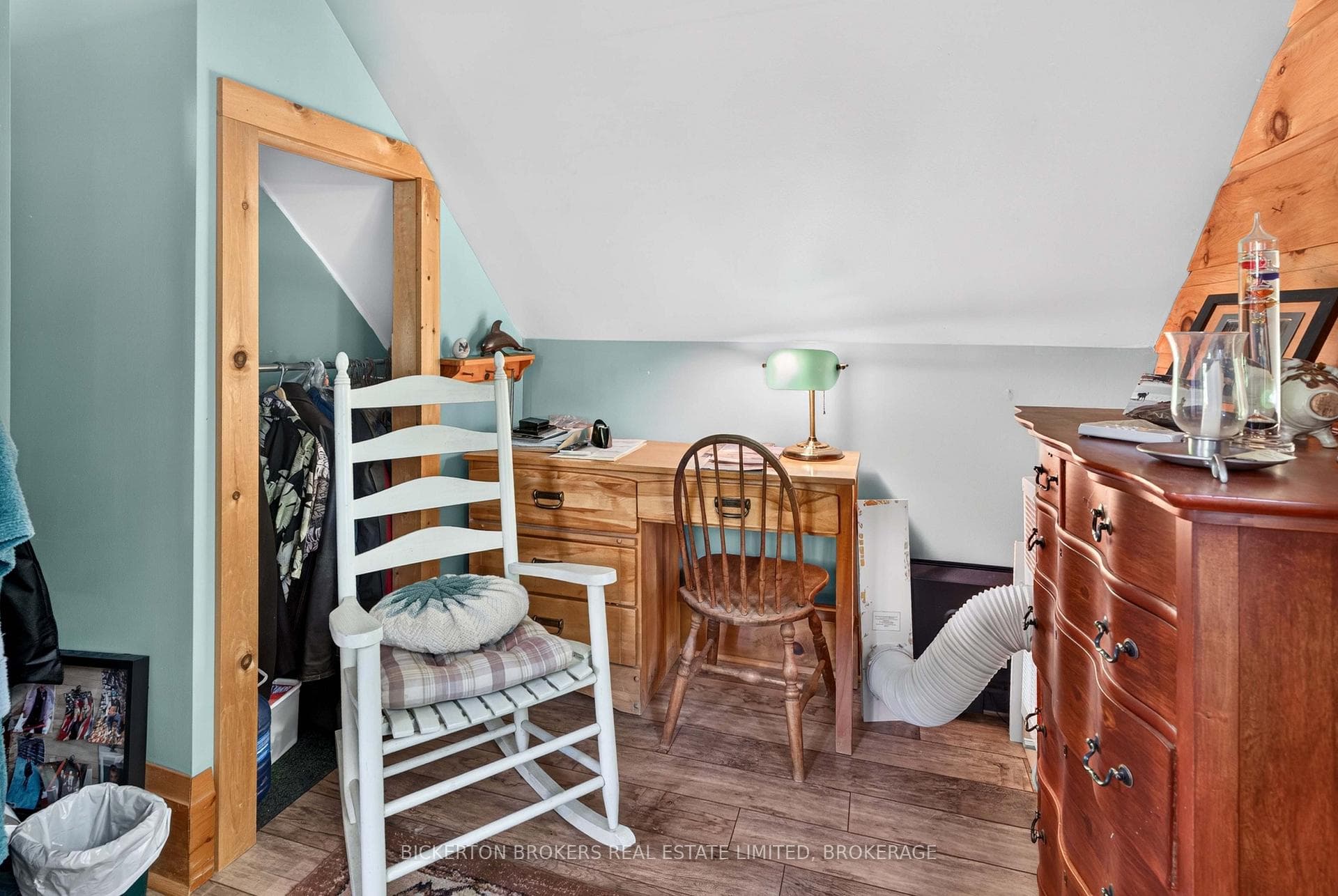 154 Woodvale Road photo 41