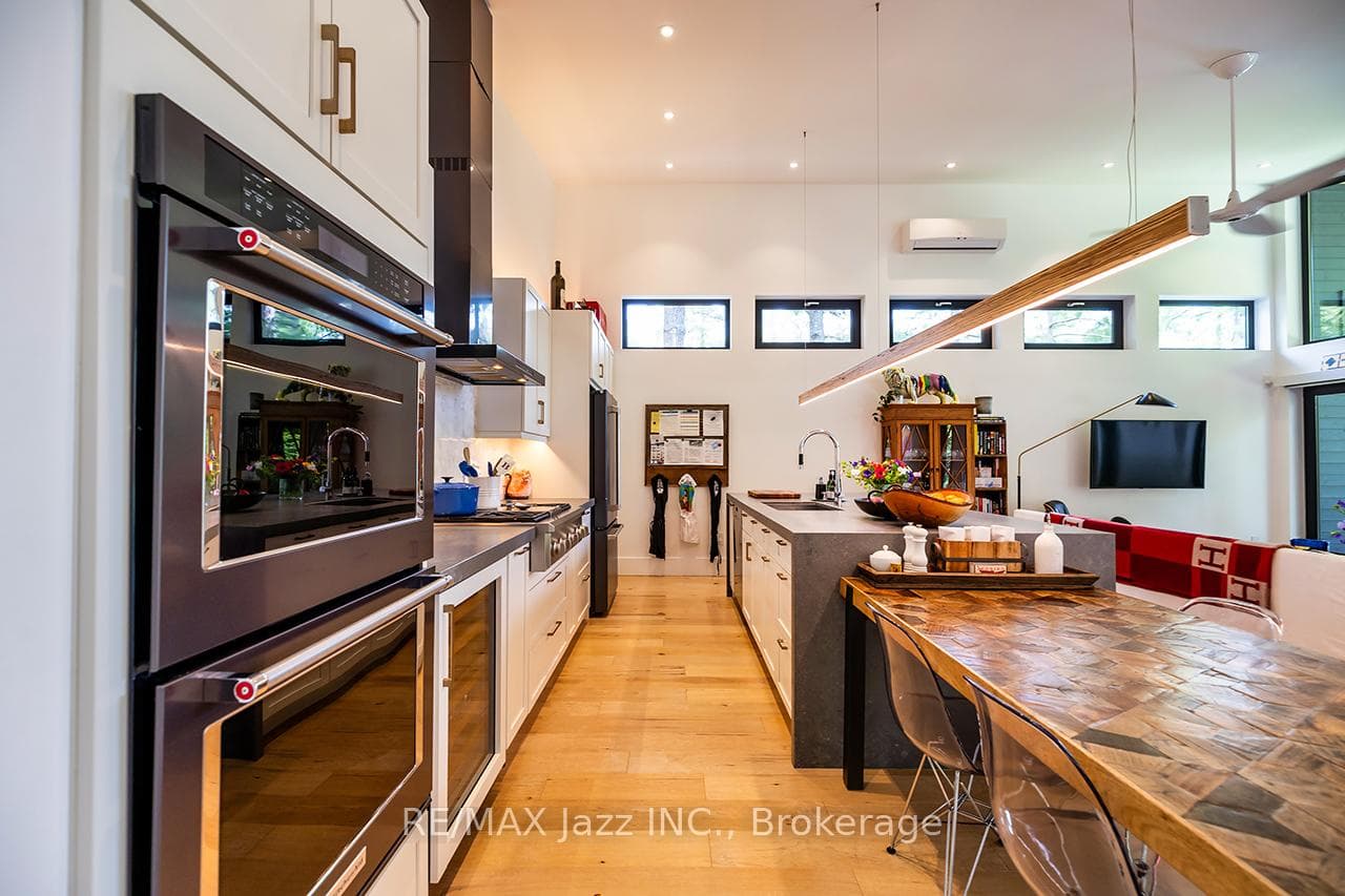 88 Brock Road photo 7