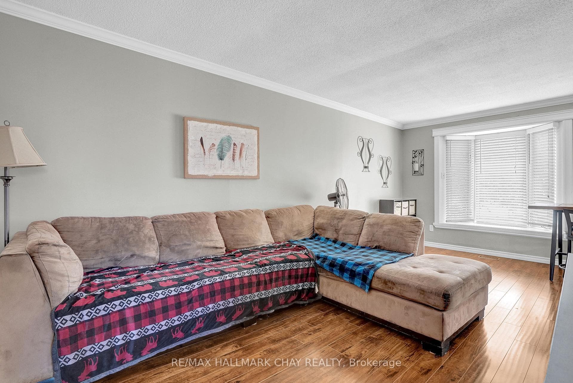 16 Austen Lane photo 9