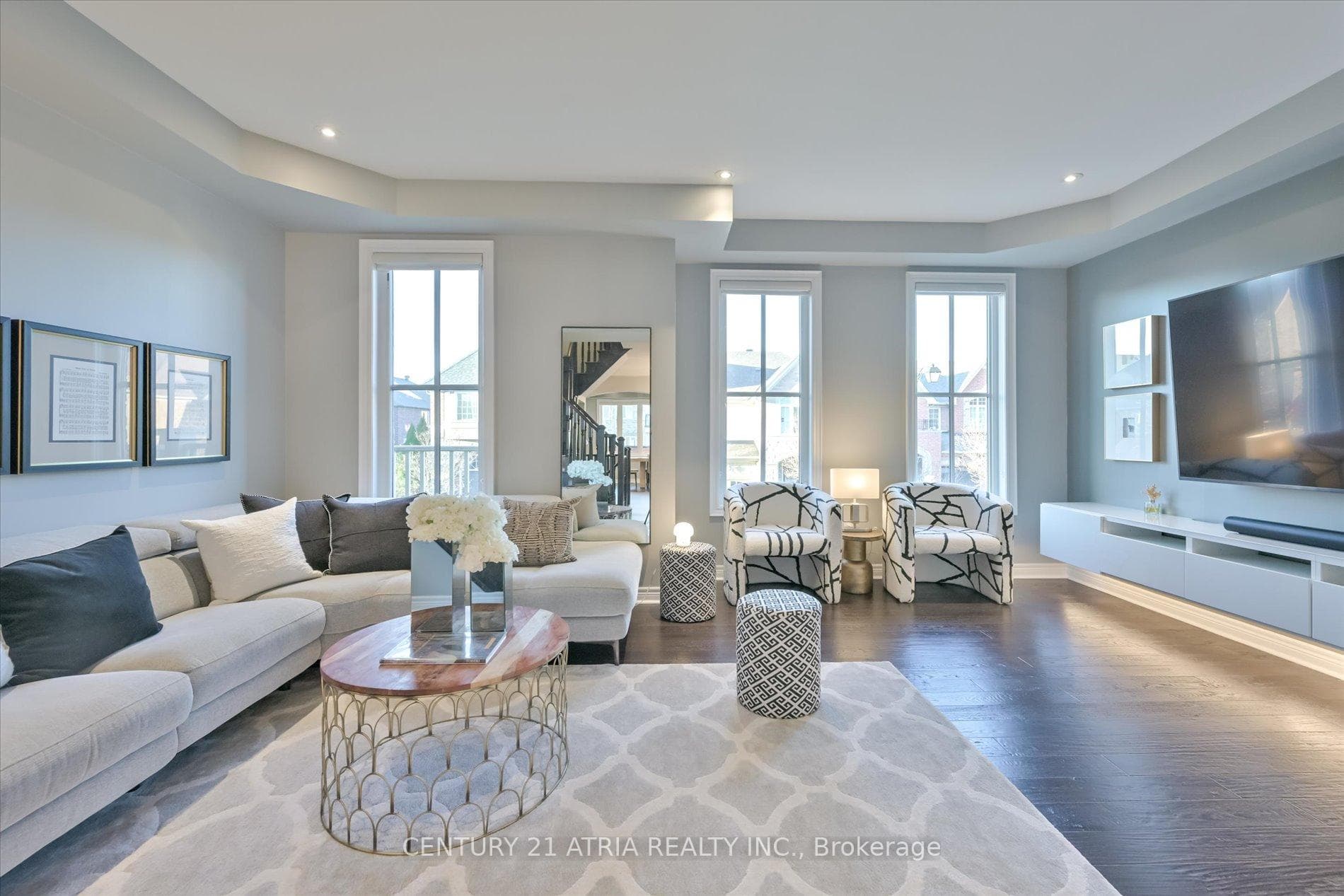 13 Earnshaw Drive photo 3