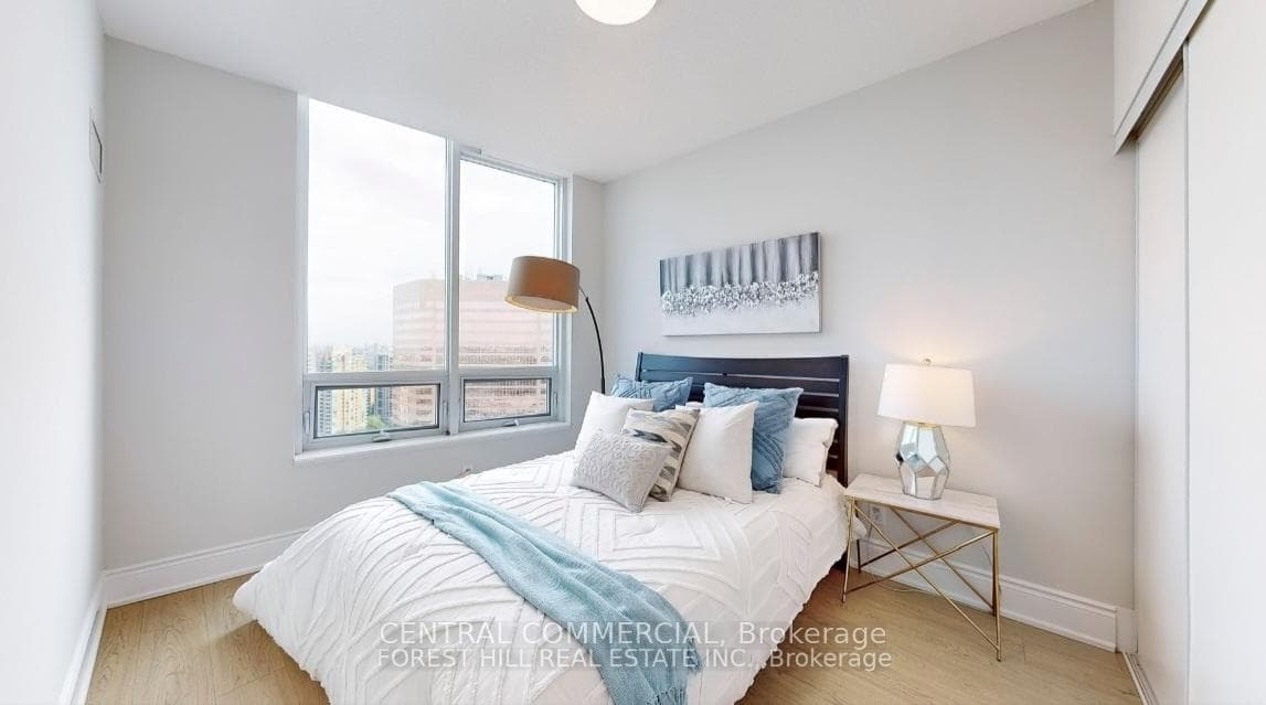 25 Greenview Avenue Unit PH24 photo 14