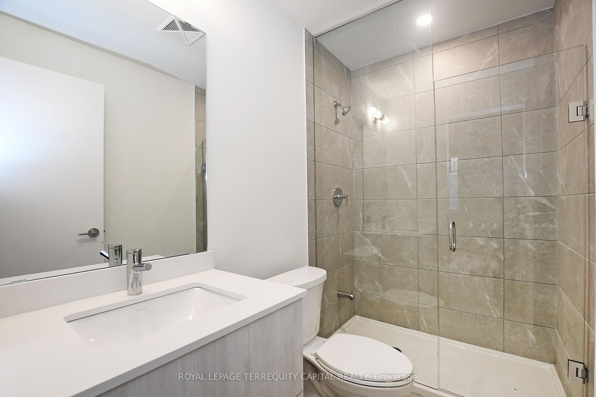 8 Steckley House Lane Unit Th 217 photo 18