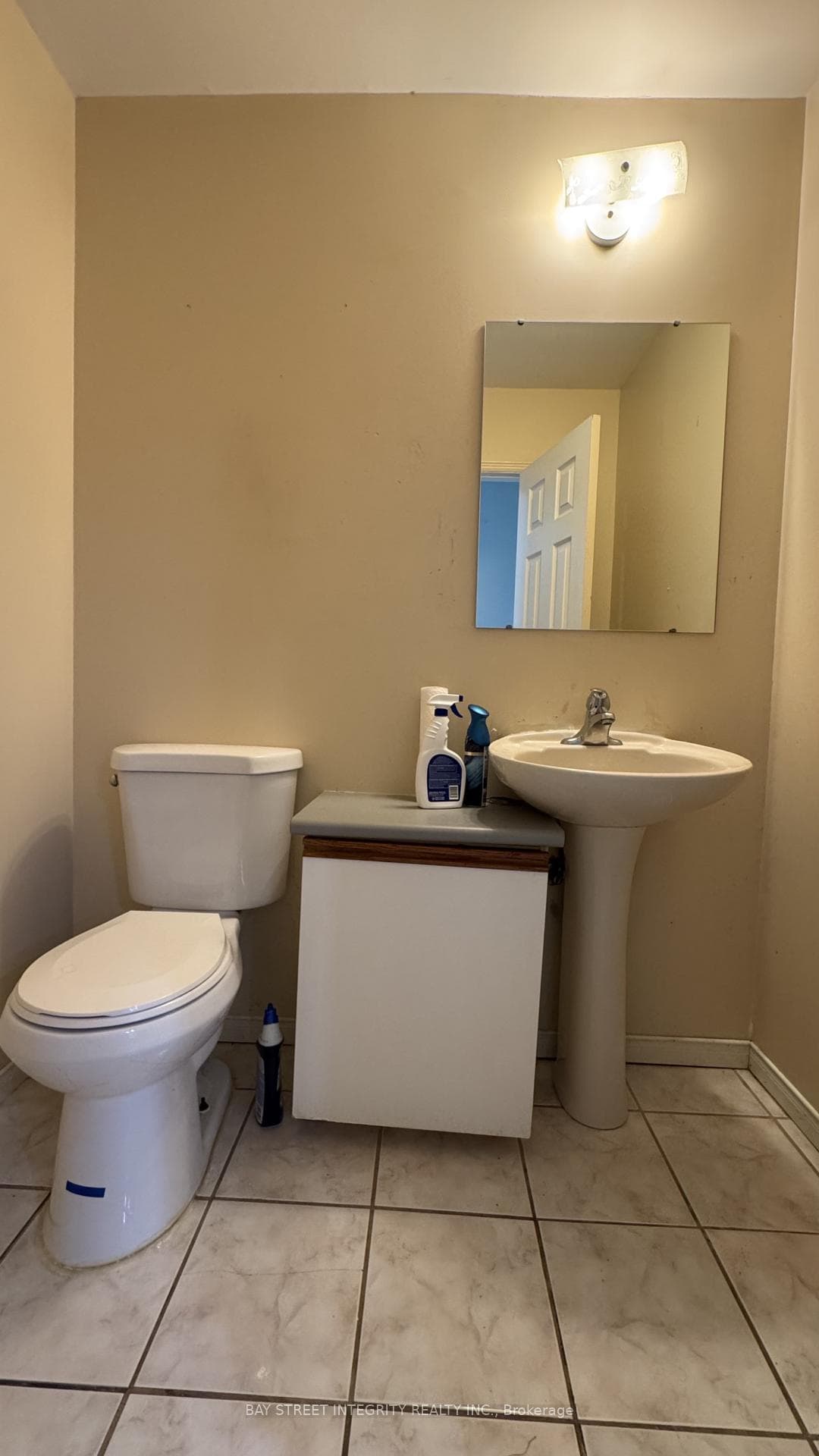 2 Glenheather Terrace Unit Upper photo 9