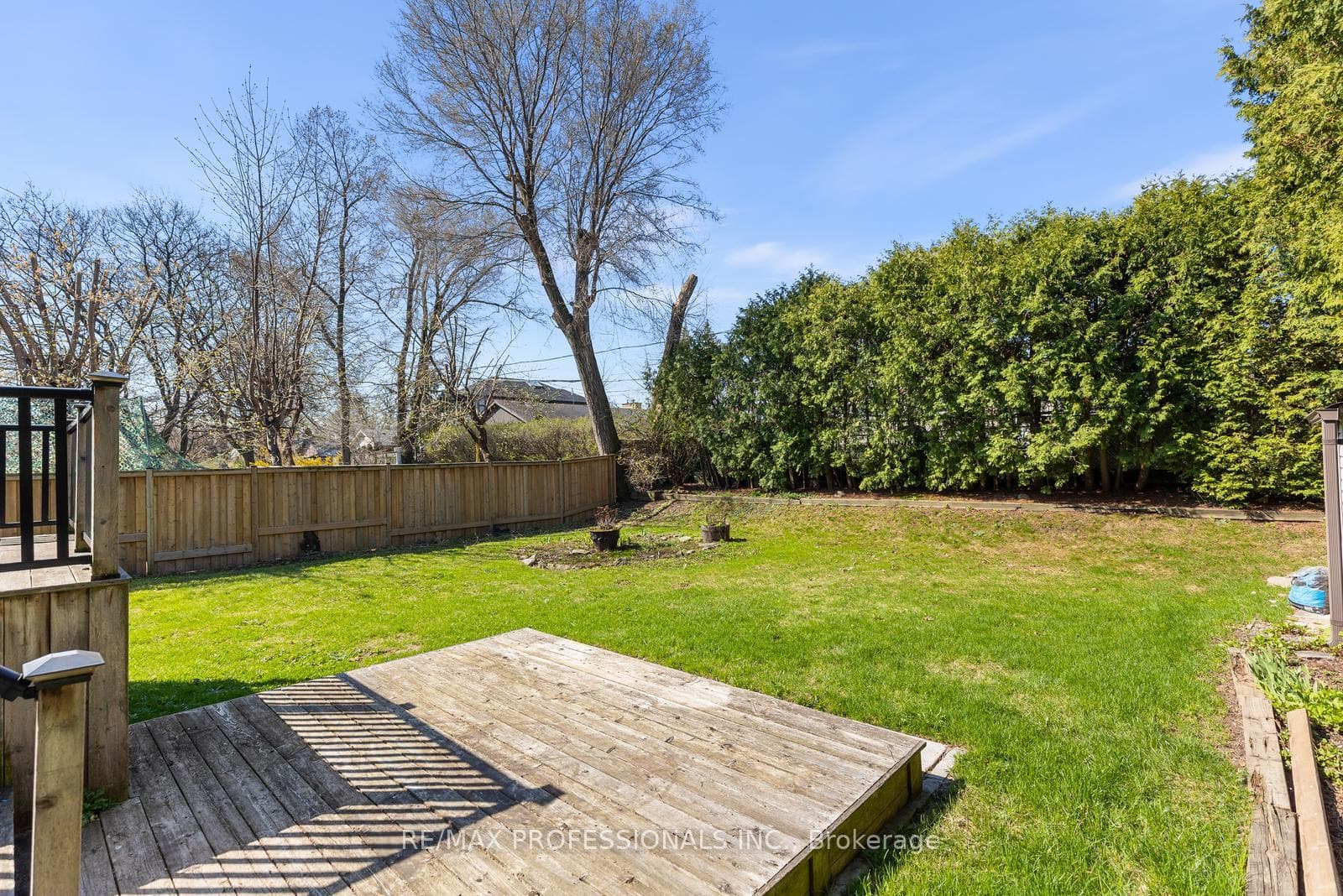 162 Lloyd Manor Road photo 38