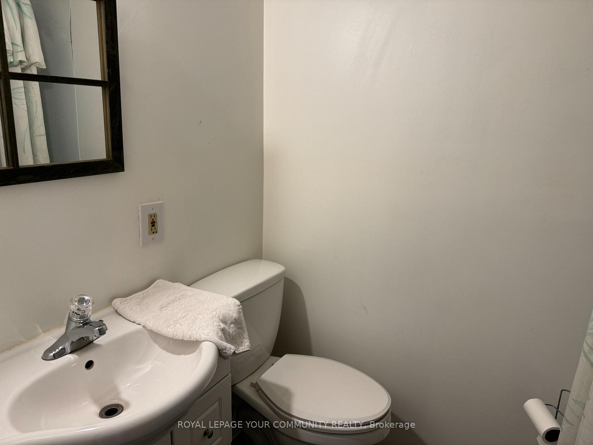 285 Crydermans Side Road Unit 340 photo 14