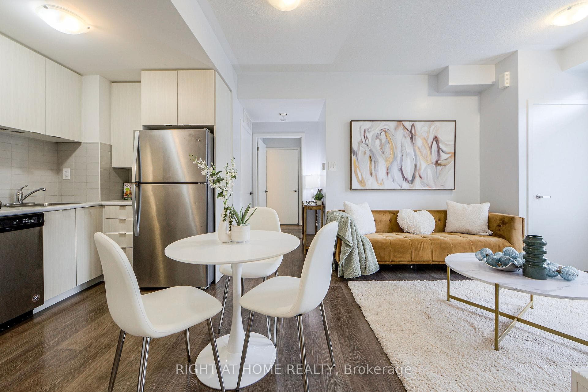 50 Orchid Place Drive Unit 8 photo 5