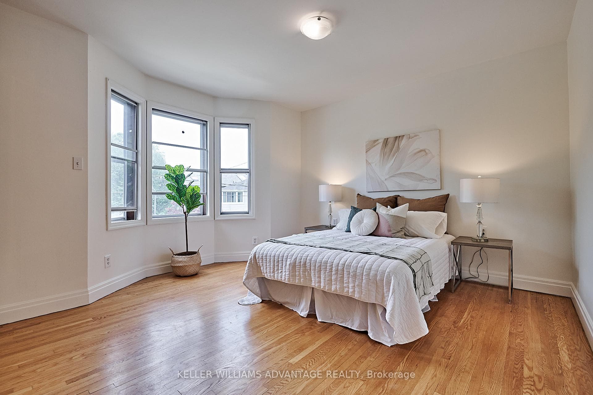 171 Ronan Avenue photo 13