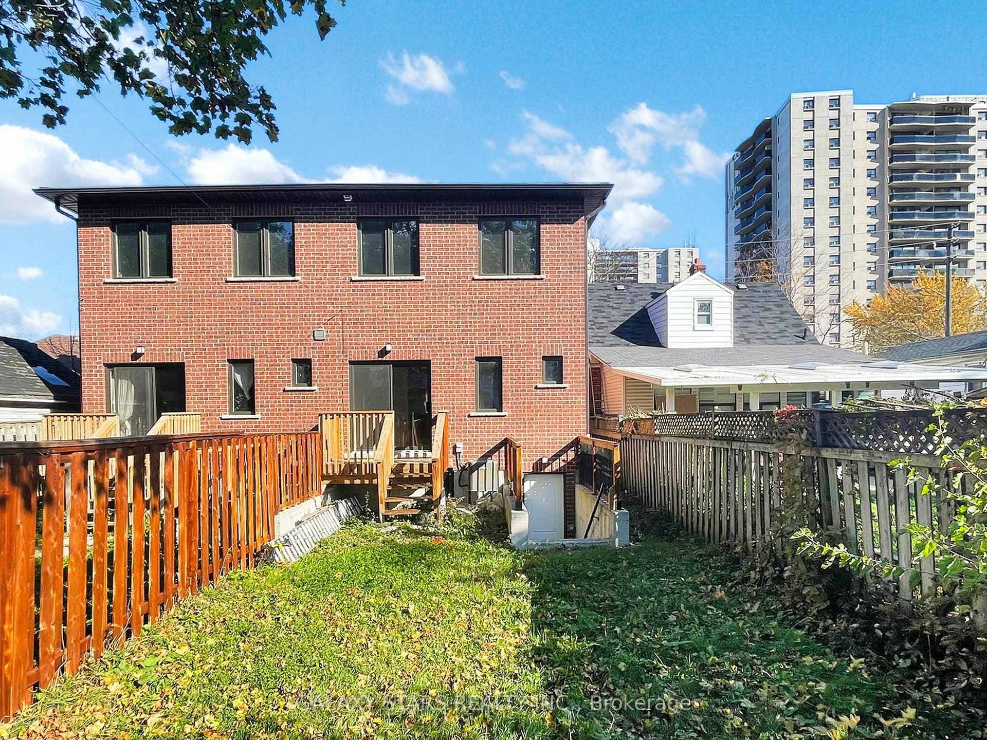 434A Midland Avenue photo 43