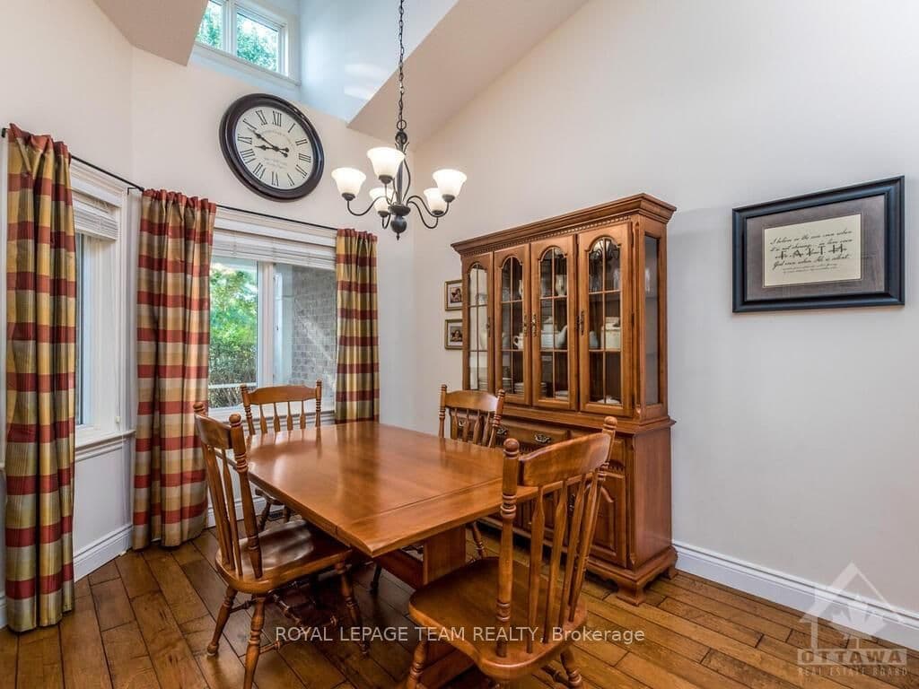 4229 GREEN GABLES Lane photo 15