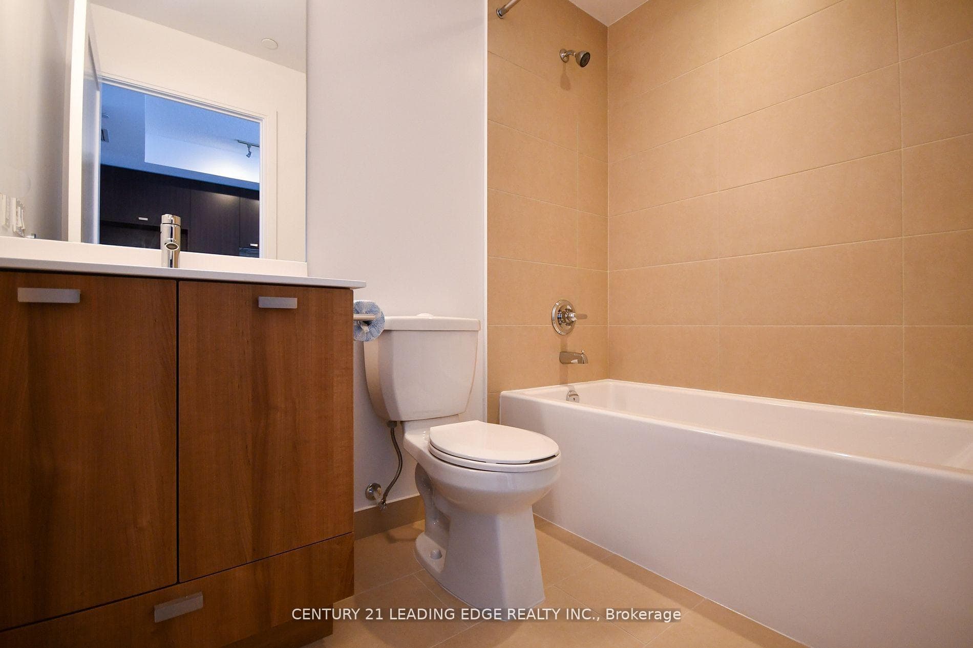 275 Village Green Square Unit 3219 photo 16