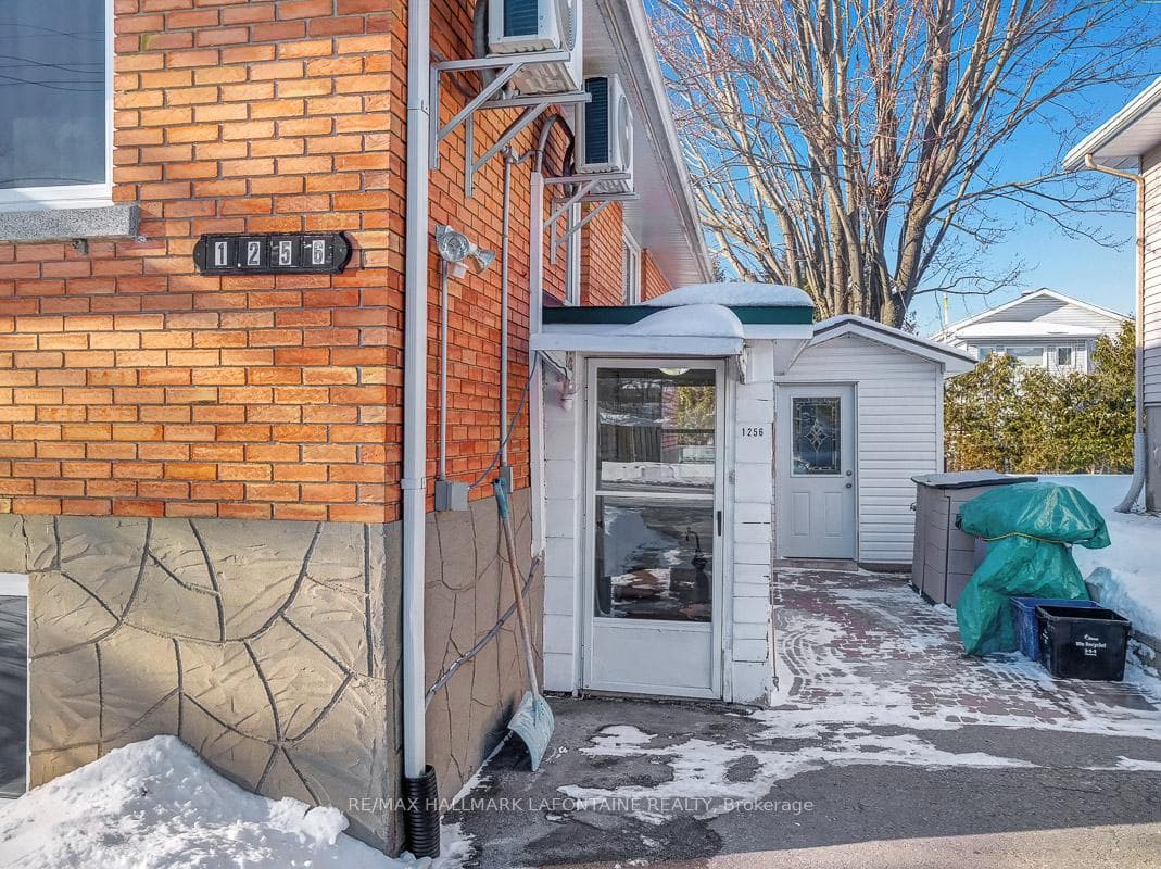 Separate entrance to basement