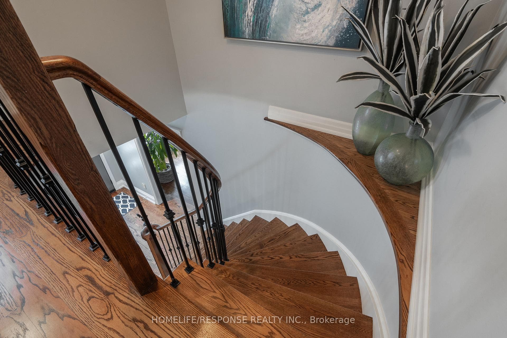 4045 SASHA Court photo 13