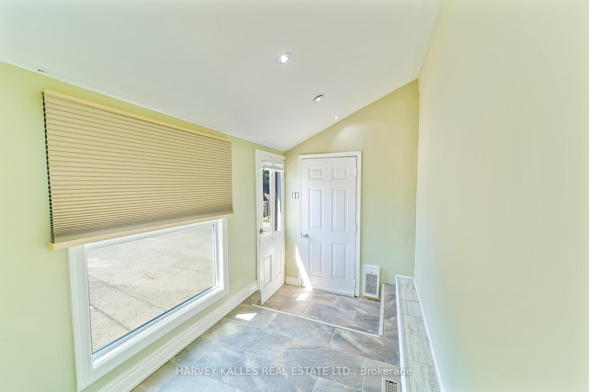 6814 14th Avenue photo 8
