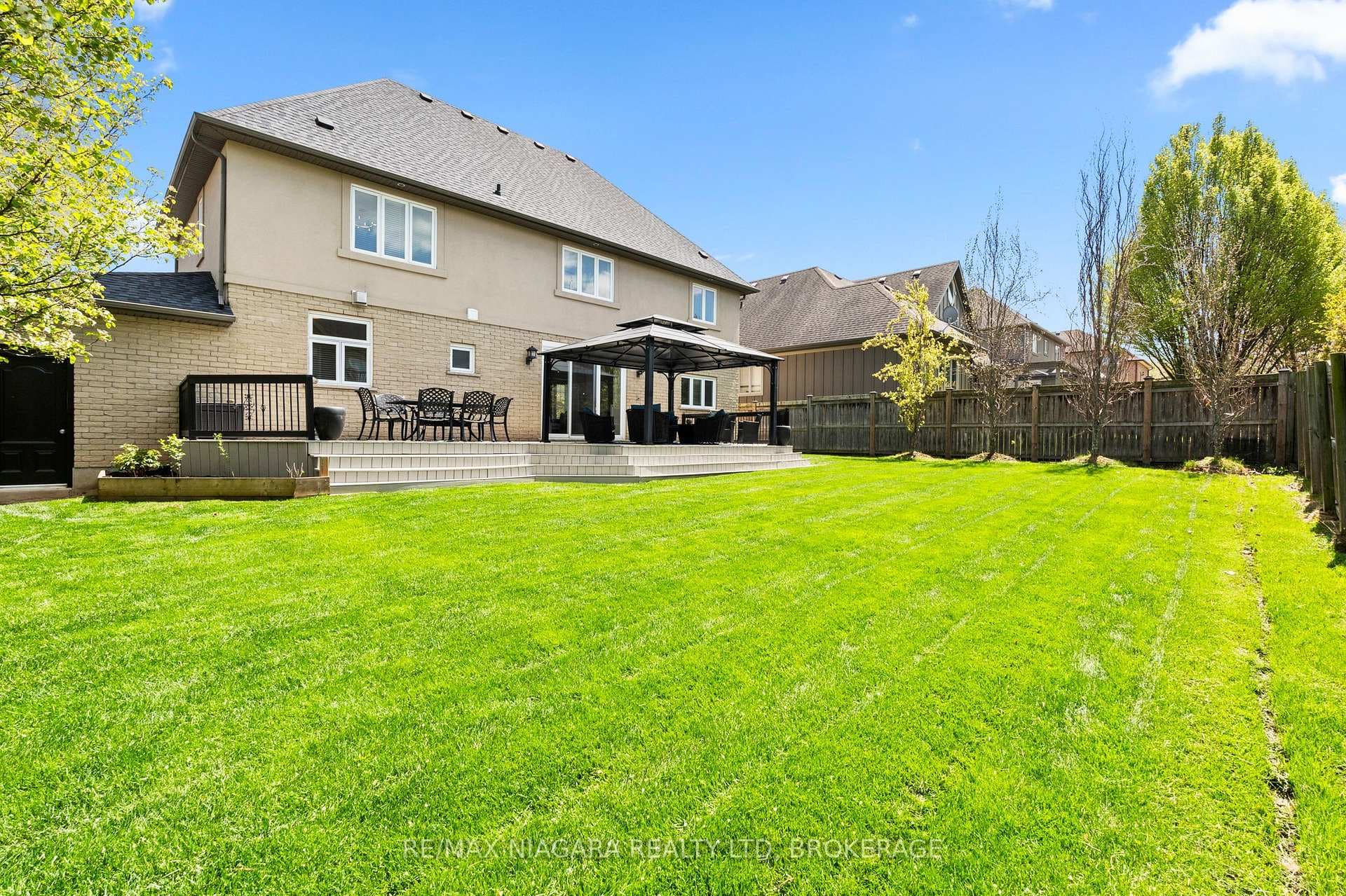 24 Red Haven Drive photo 39