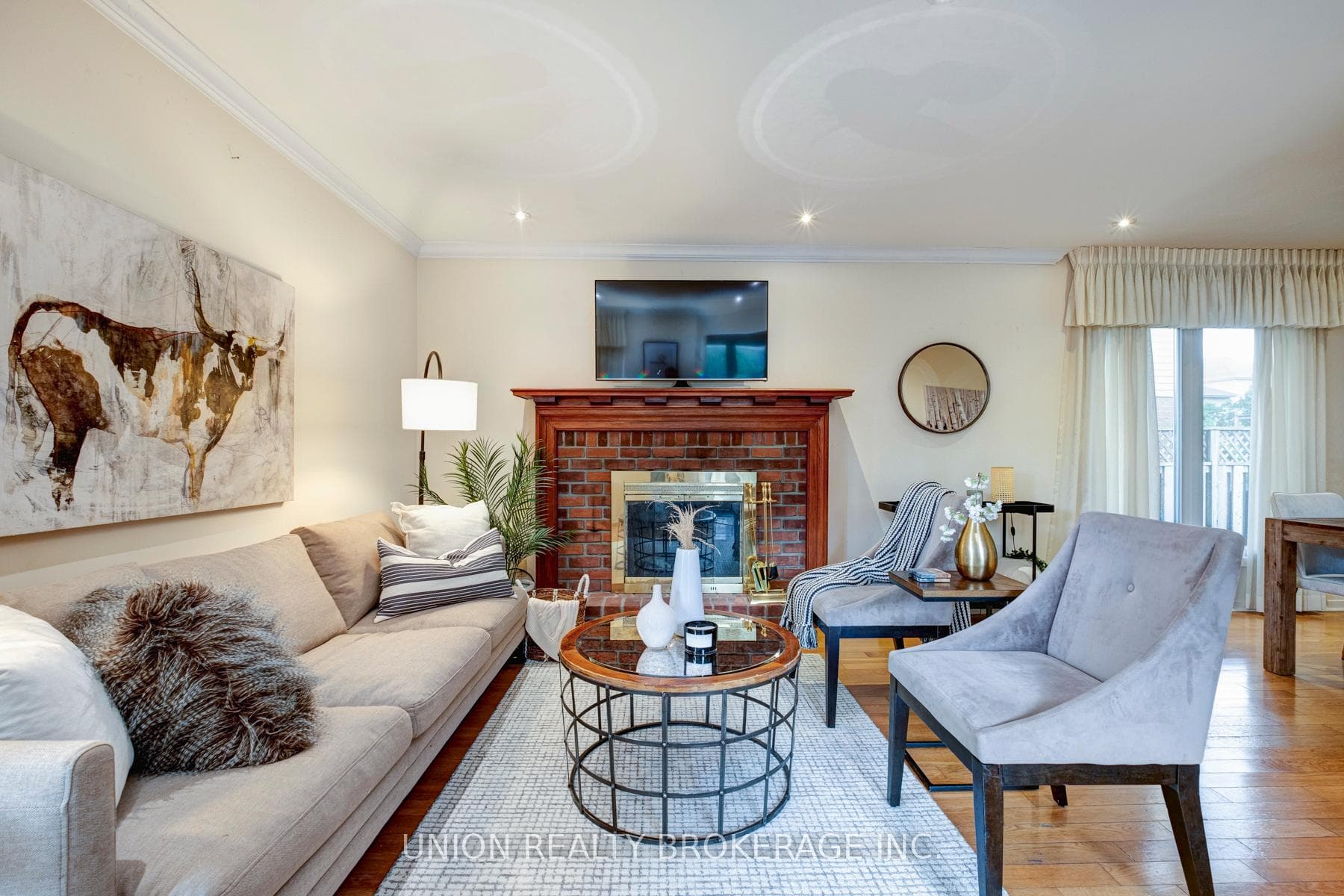 74 Coalport Drive photo 2