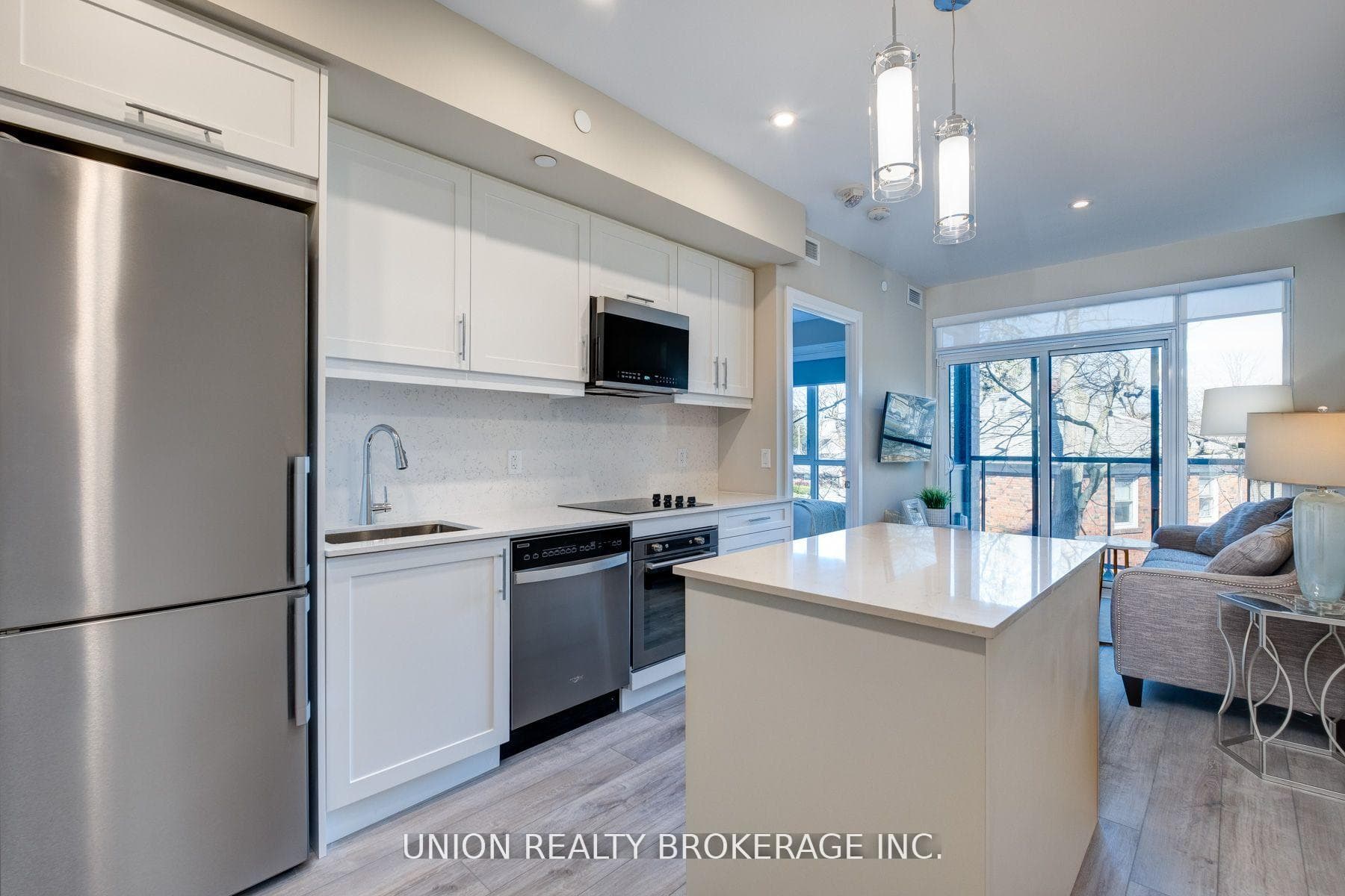 1316 Kingston Road Unit 202 photo 9
