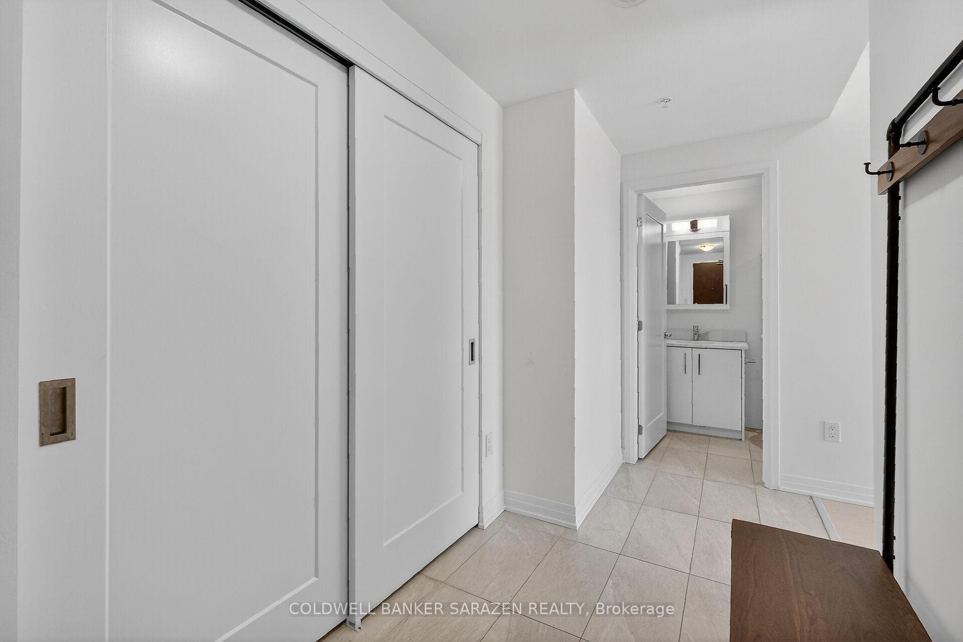 805 Carling Avenue Unit 802 photo 10
