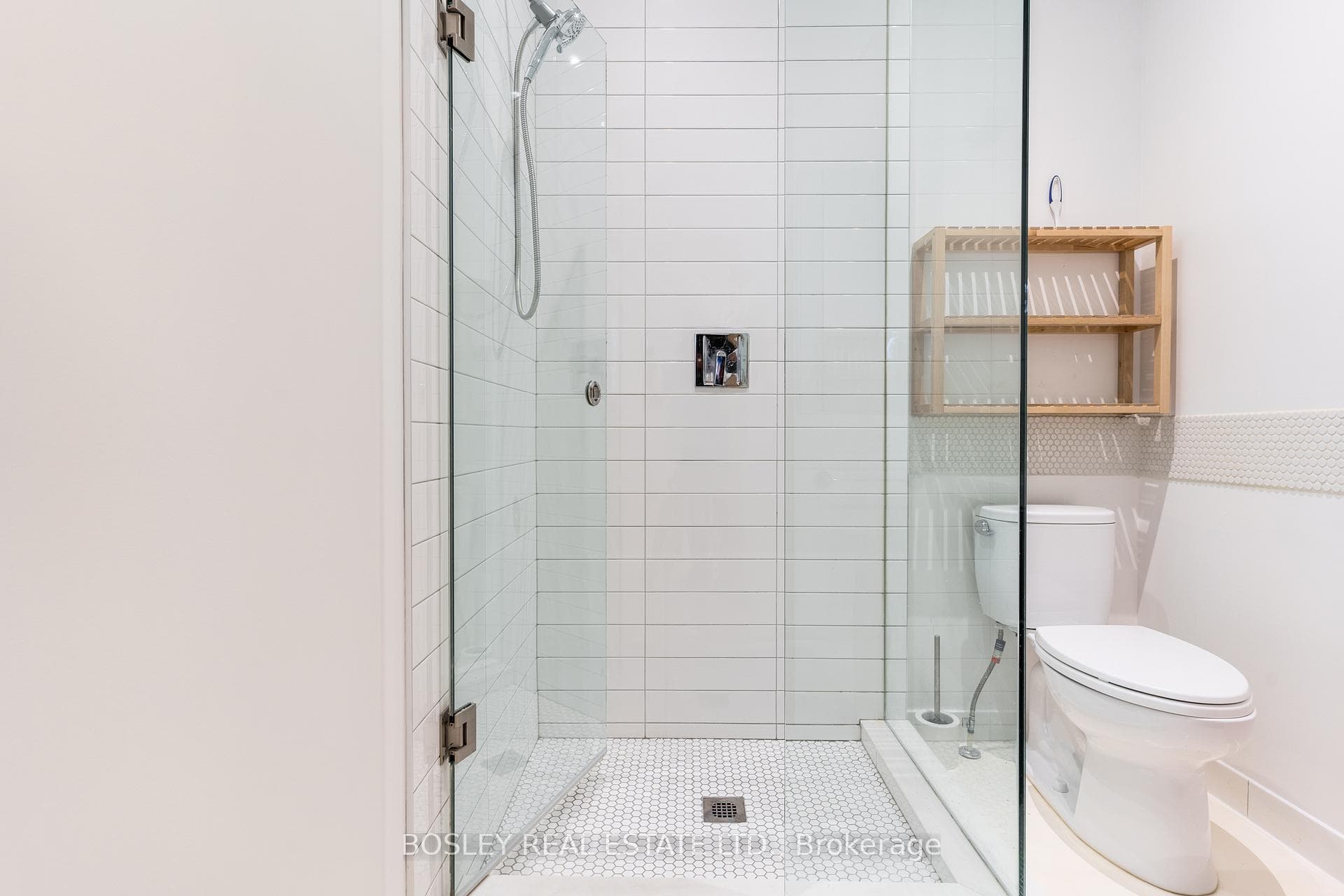 46 Stewart Street Unit 3 photo 11