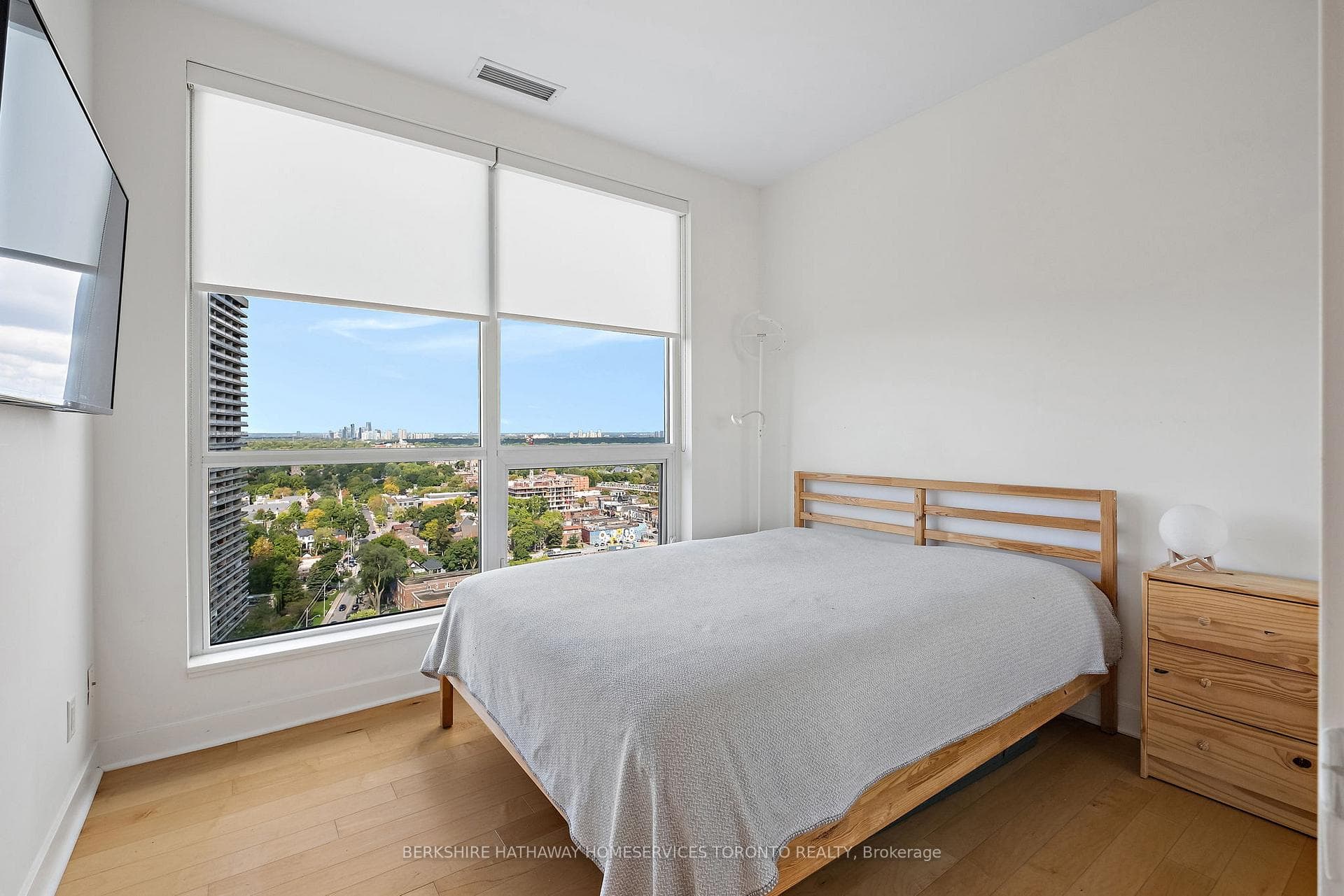 58 Orchard View Boulevard Unit Ph02 photo 8