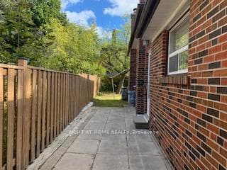 2 Norhead Avenue Unit Bsmt photo 2
