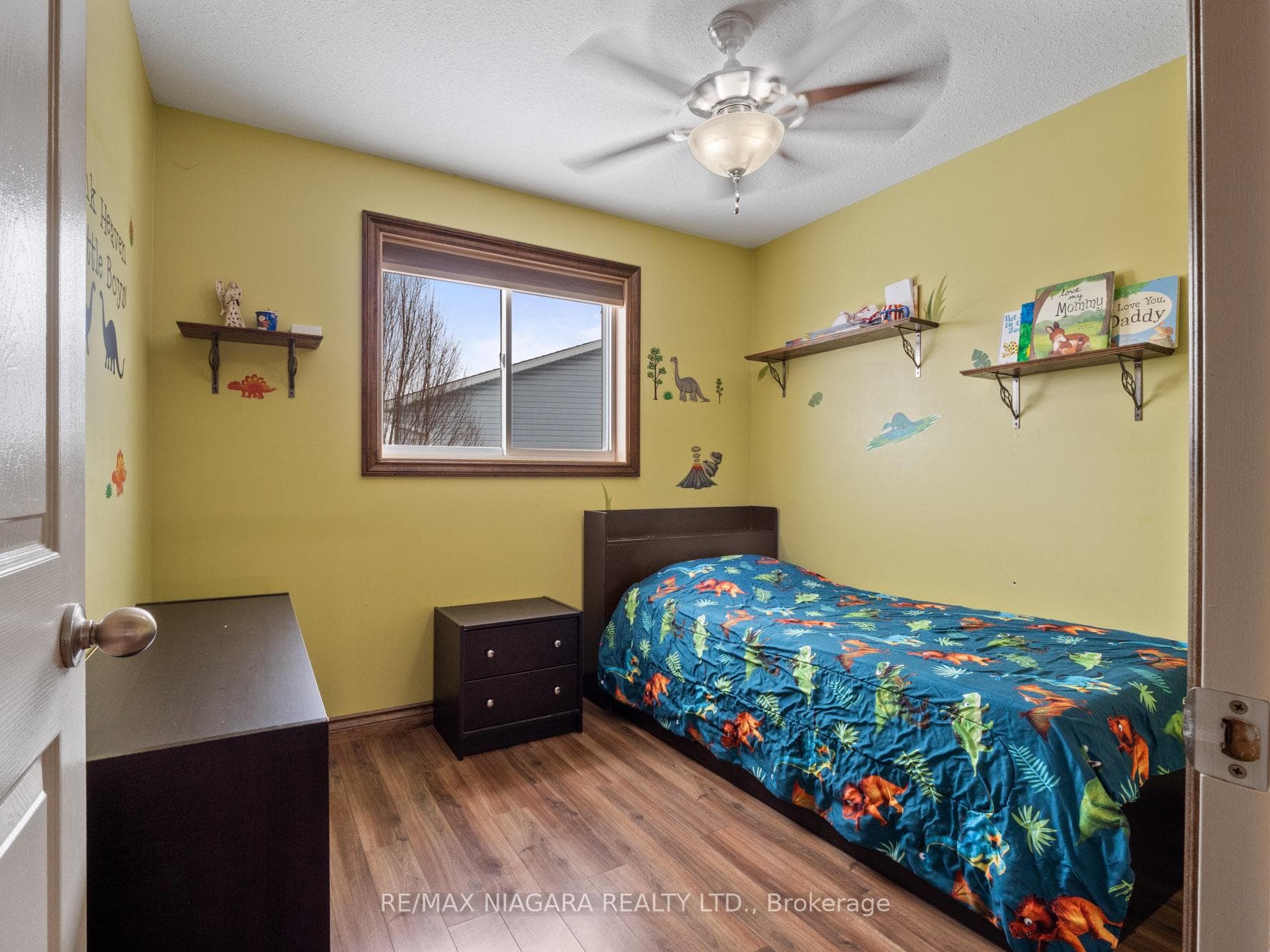 917 Baron Drive photo 14