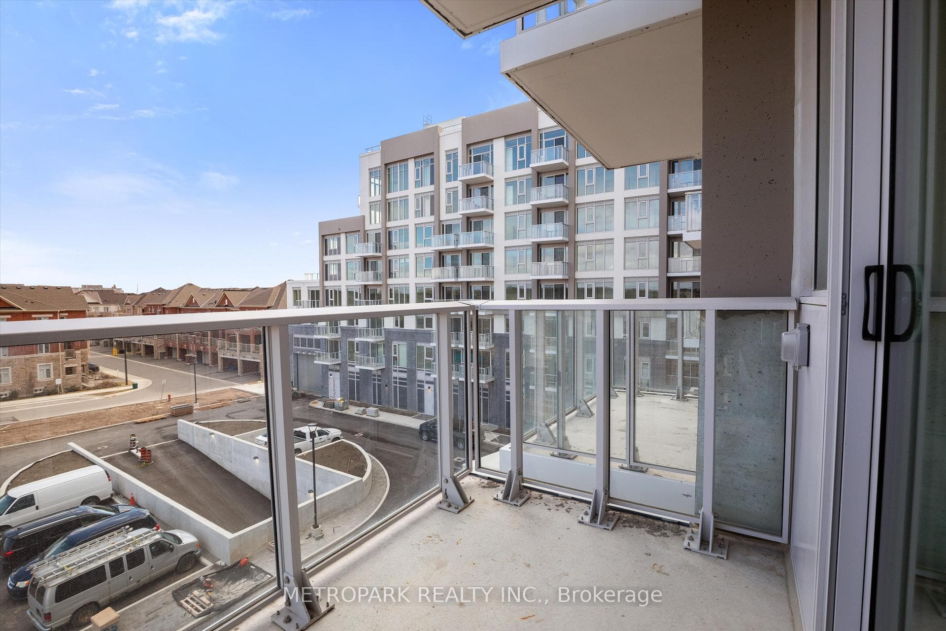 412 Silver Maple Road Unit 423 photo 10