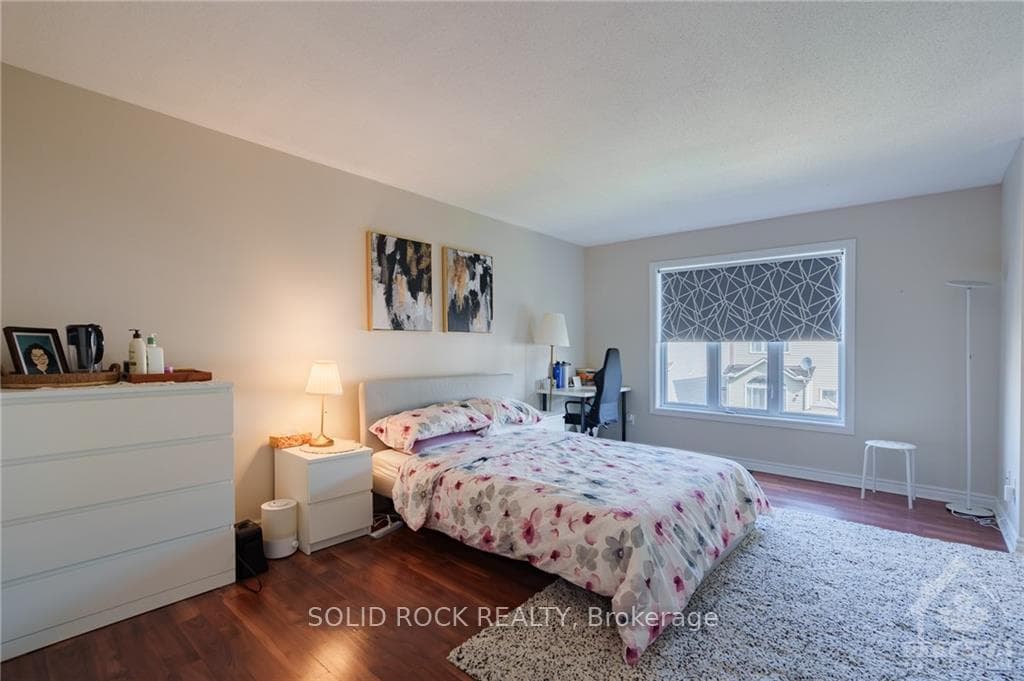 257 MONACO Place photo 11