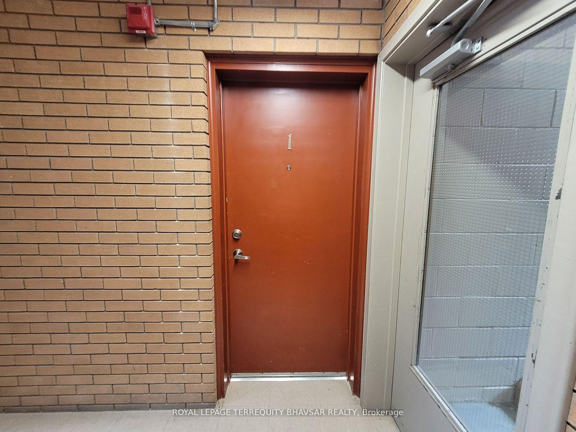 521 Park Street Unit 2 photo 2